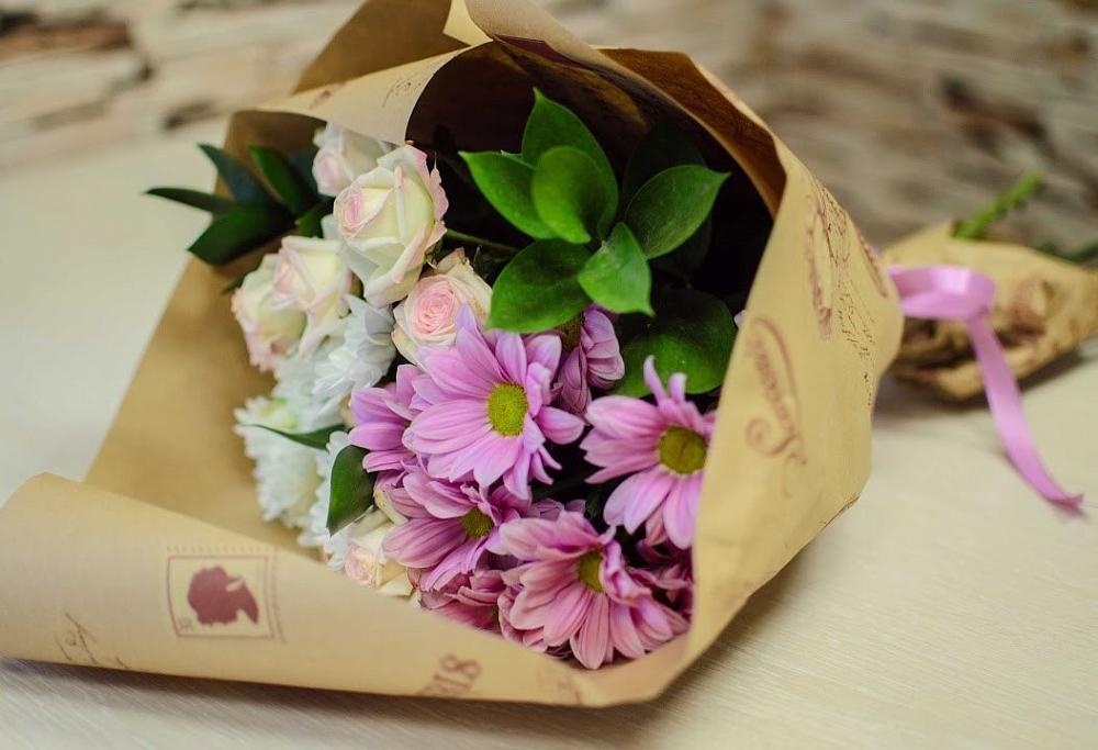 Букет цветов из: Розы и Хризантемы в Константиновке