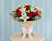 Букет цветов из:  Лилии и Розы в Константиновке