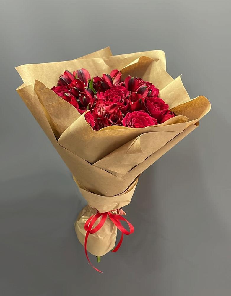 Букет цветов из: Альстромерии и Розы в Константиновке