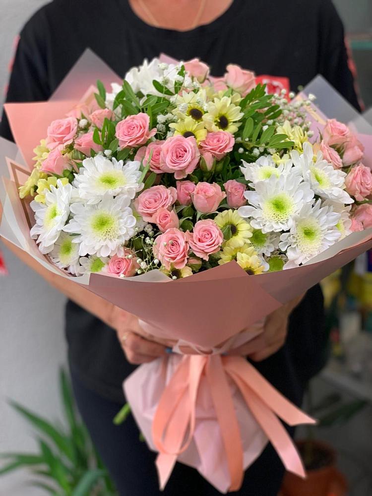 Букет цветов из: Розы и Хризантемы в Константиновке