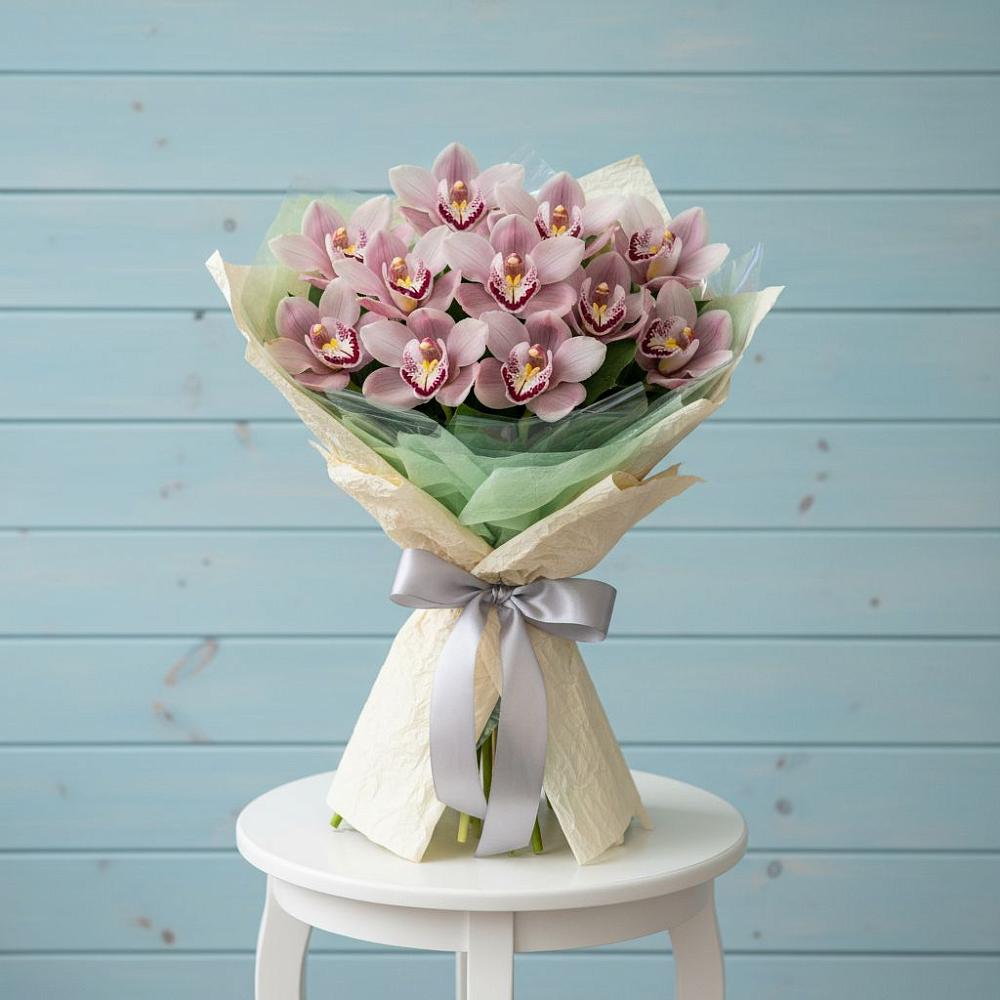 Букет цветов из: Орхидеи и Розы в Константиновке