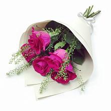 Букет цветов из:  Розы в Константиновке