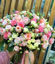 Букет цветов из:  Розы #REPLACE_PRED# Константиновке