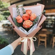 Букет цветов из:  Розы в Константиновке