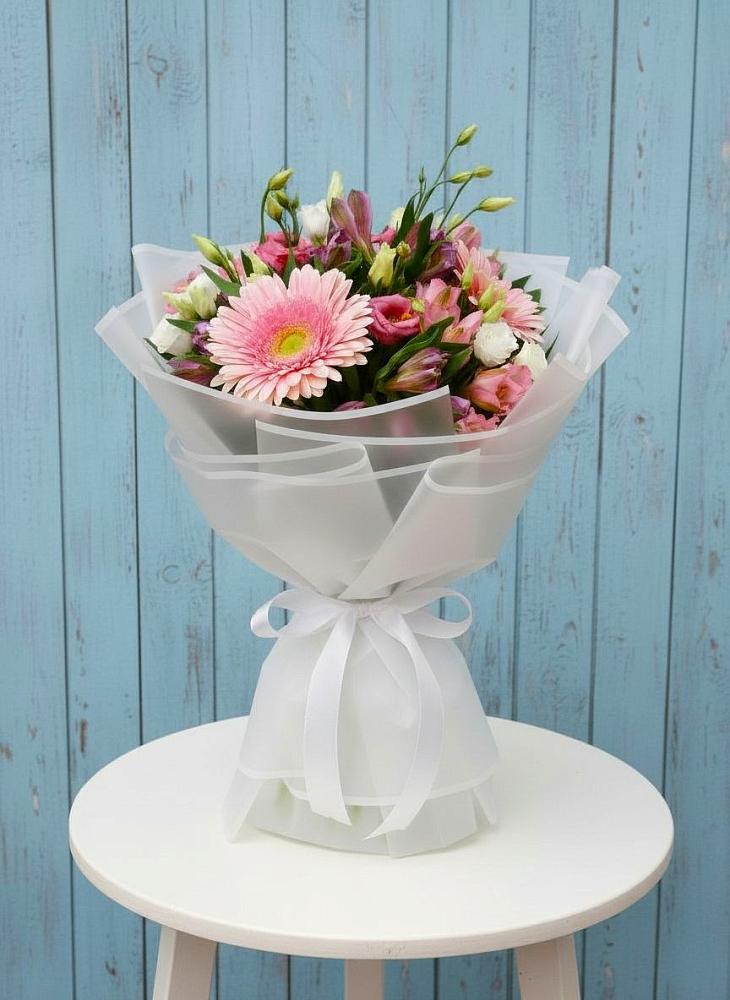 Букет цветов из: Герберы, Альстромерии и Лизиантусы в Константиновке