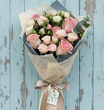 Букет цветов из:  Розы в Константиновке