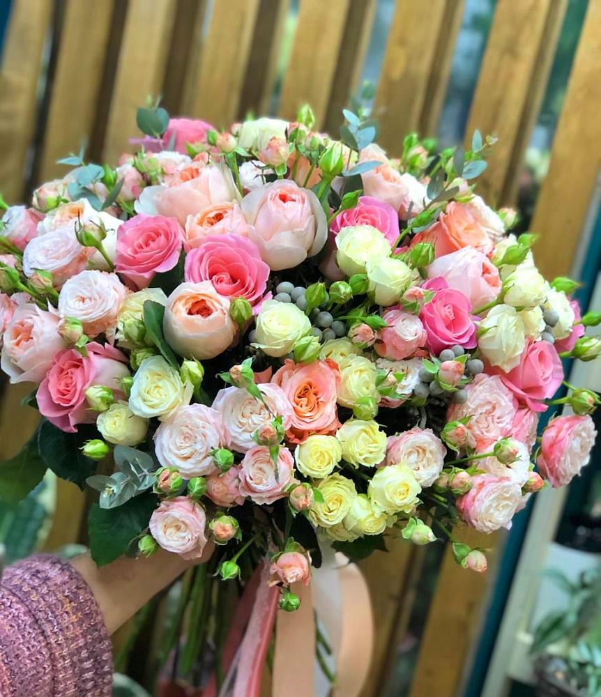 Букет цветов из: Розы в Константиновке