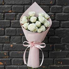 Букет цветов из:  Розы #REPLACE_PRED# Константиновке