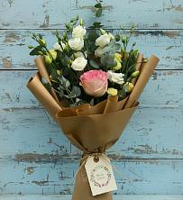 Букет цветов из:  Розы и Лизиантусы в Константиновке