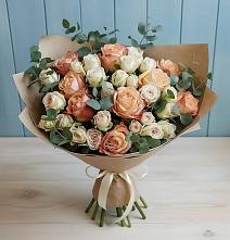 Букет цветов из:  Альстромерии и Розы в Константиновке