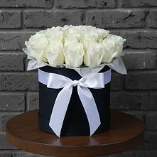 Цветочная композиция из Розы в шляпной коробке в Константиновке